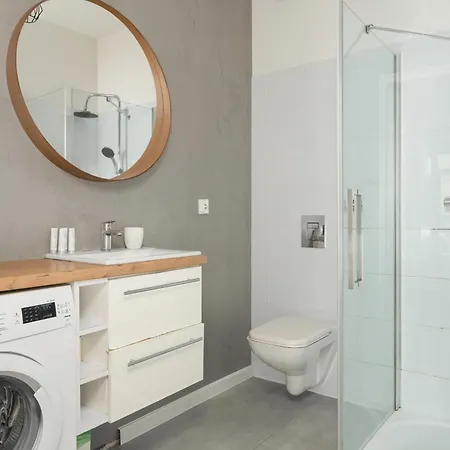 Appartement Stylowe I Eleganckie Studia Very Berry W Poznaniu By Renters *