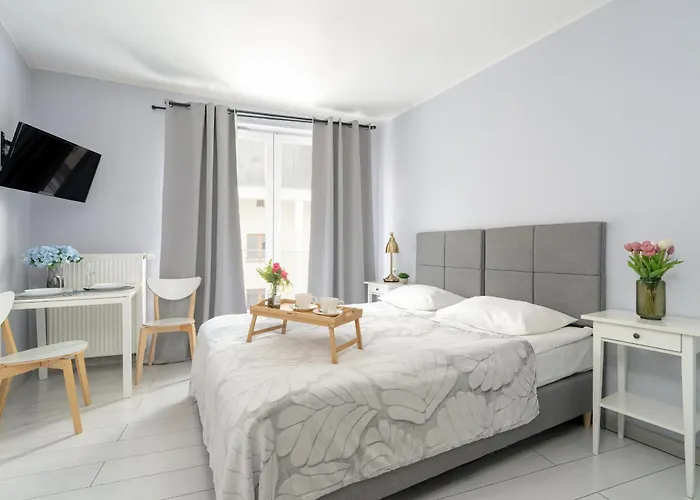 شقة Stylowe I Eleganckie Studia Very Berry W Poznaniu By Renters *