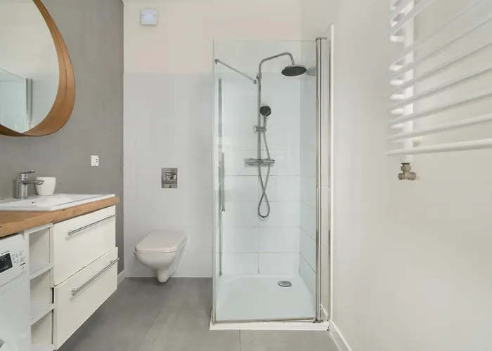 Stylowe I Eleganckie Studia Very Berry W Poznaniu By Renters شقة