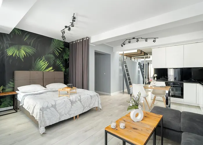 Apartment Stylowe I Eleganckie Studia Very Berry W Poznaniu By Renters *